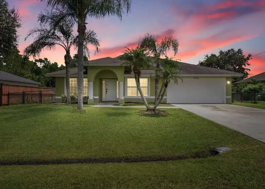 5335 NW CONLEY Drive, Port St. Lucie FL 34986 photo 3