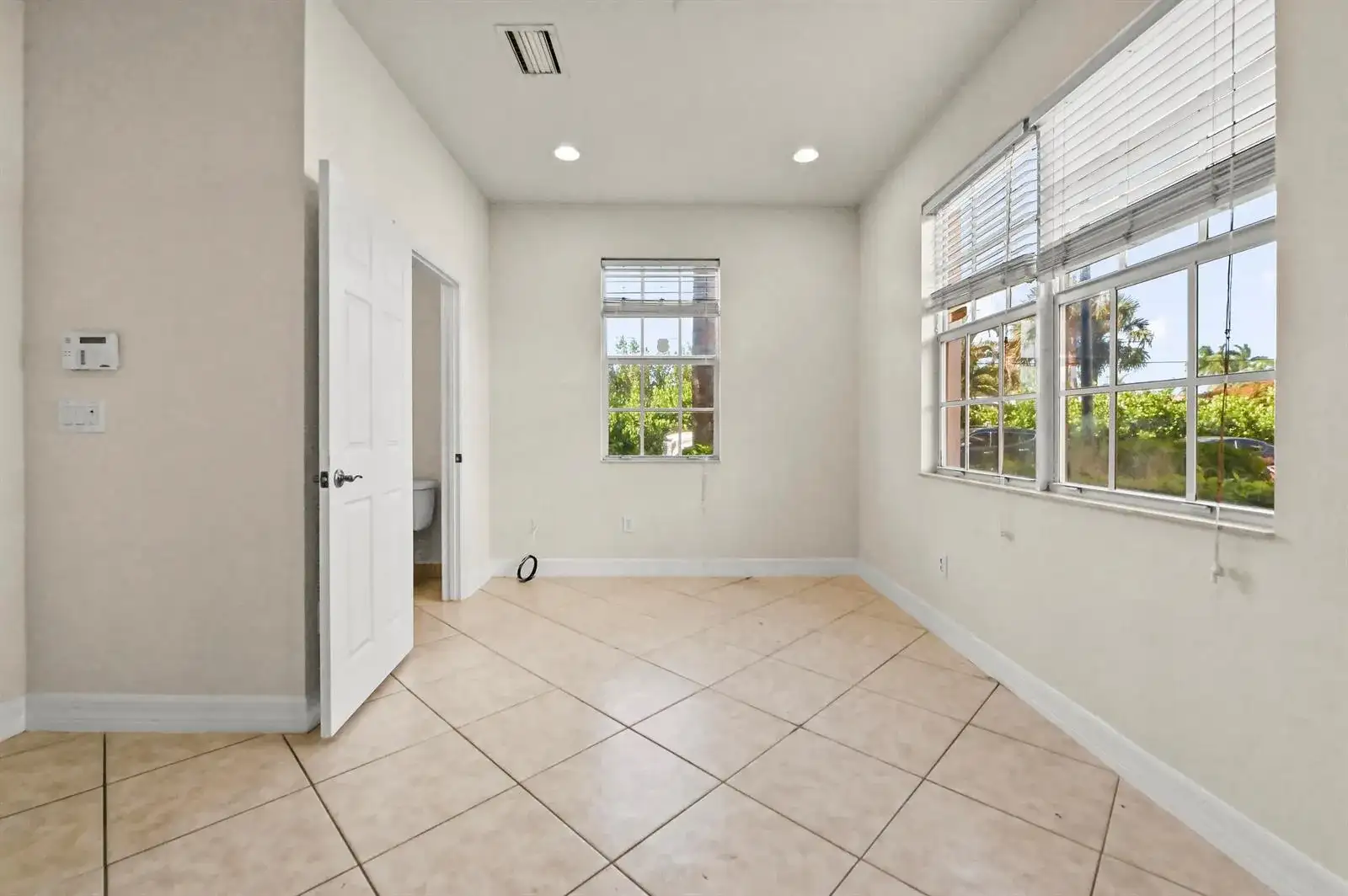131 Harbors Way, Boynton Beach FL 33435 photo 5