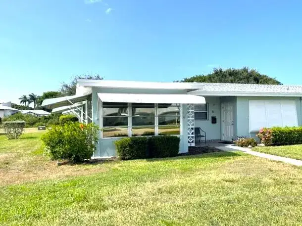 237 HIGH POINT Court W # A, Delray Beach FL 33445