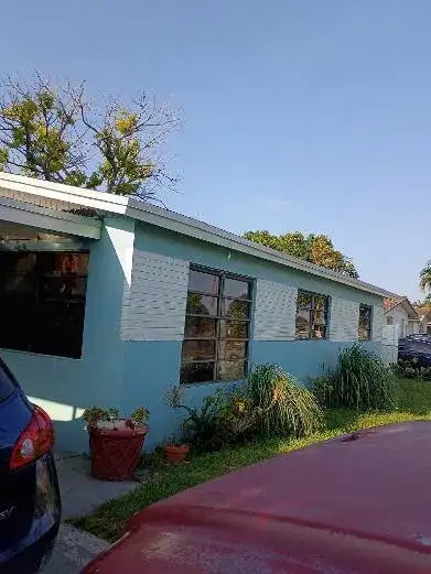 2731 NW 16TH Court, Fort Lauderdale FL 33311 photo 3