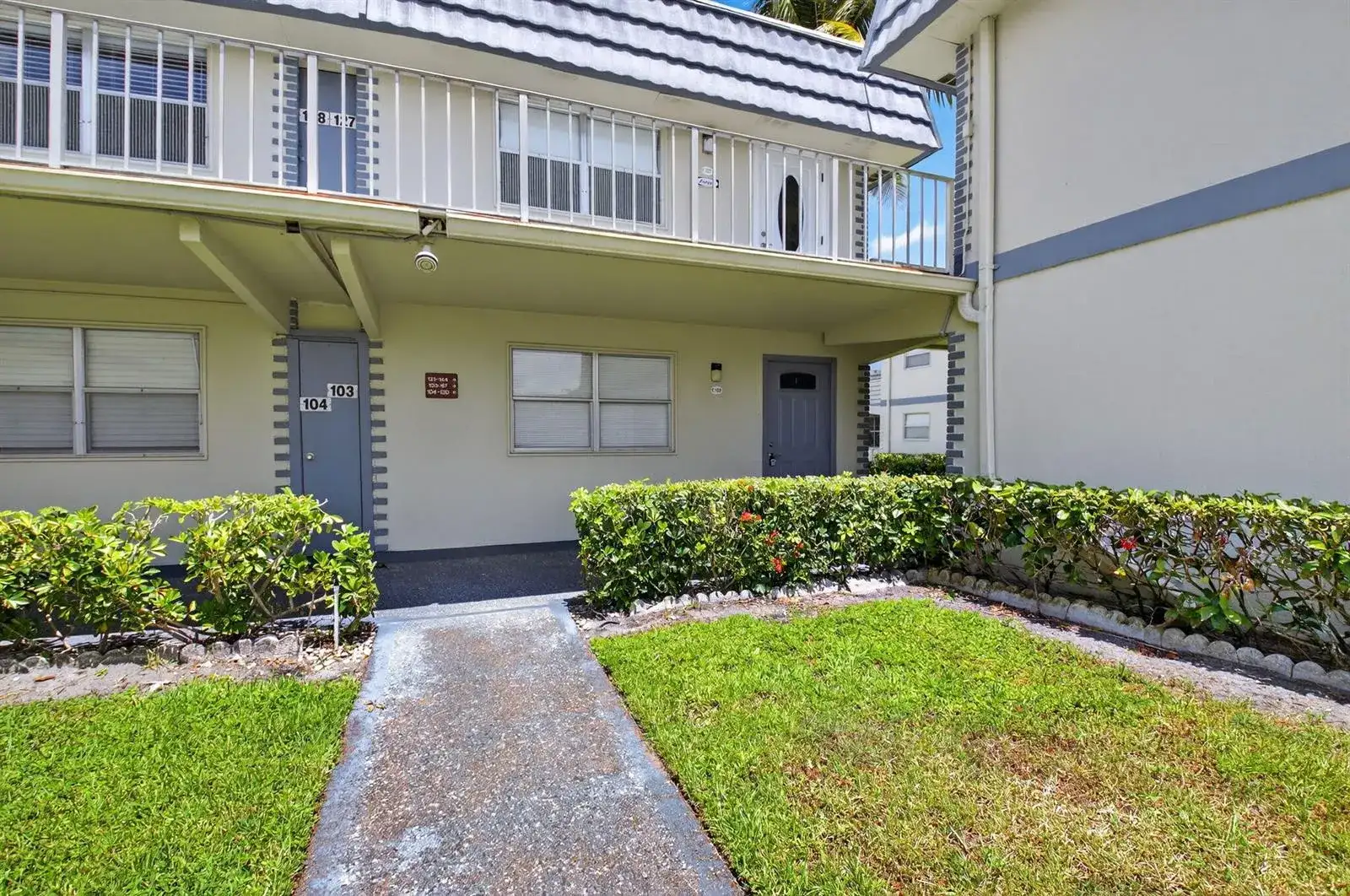 103 Brittany C, Delray Beach FL 33446 photo 2