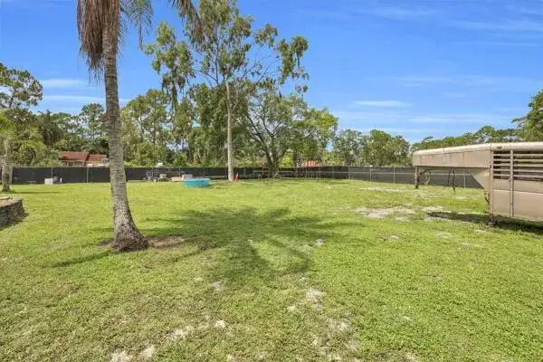 15921 80TH Lane N, Loxahatchee FL 33470 photo 4