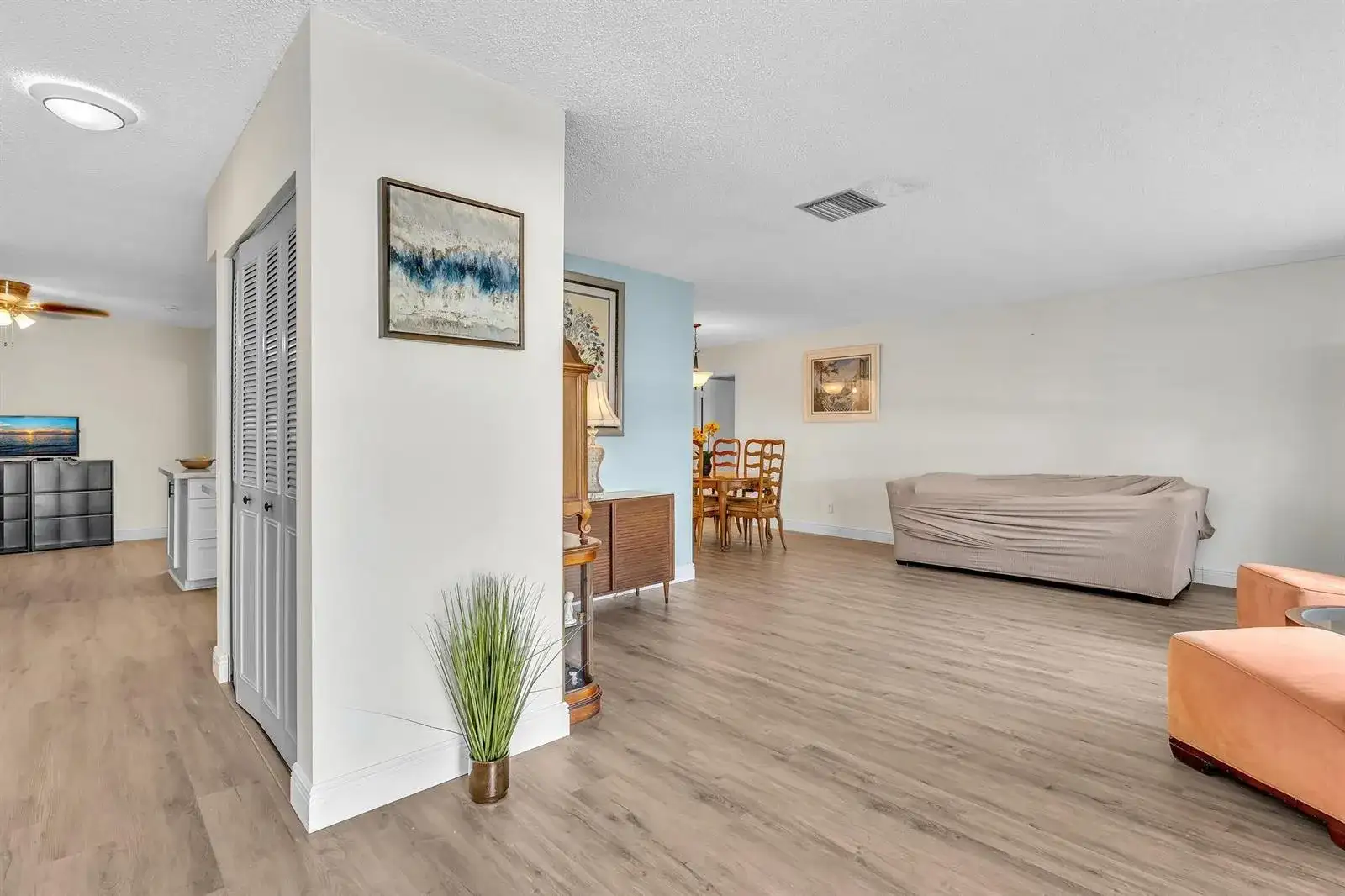 7500 NW 73rd Avenue, Tamarac FL 33321 photo 5