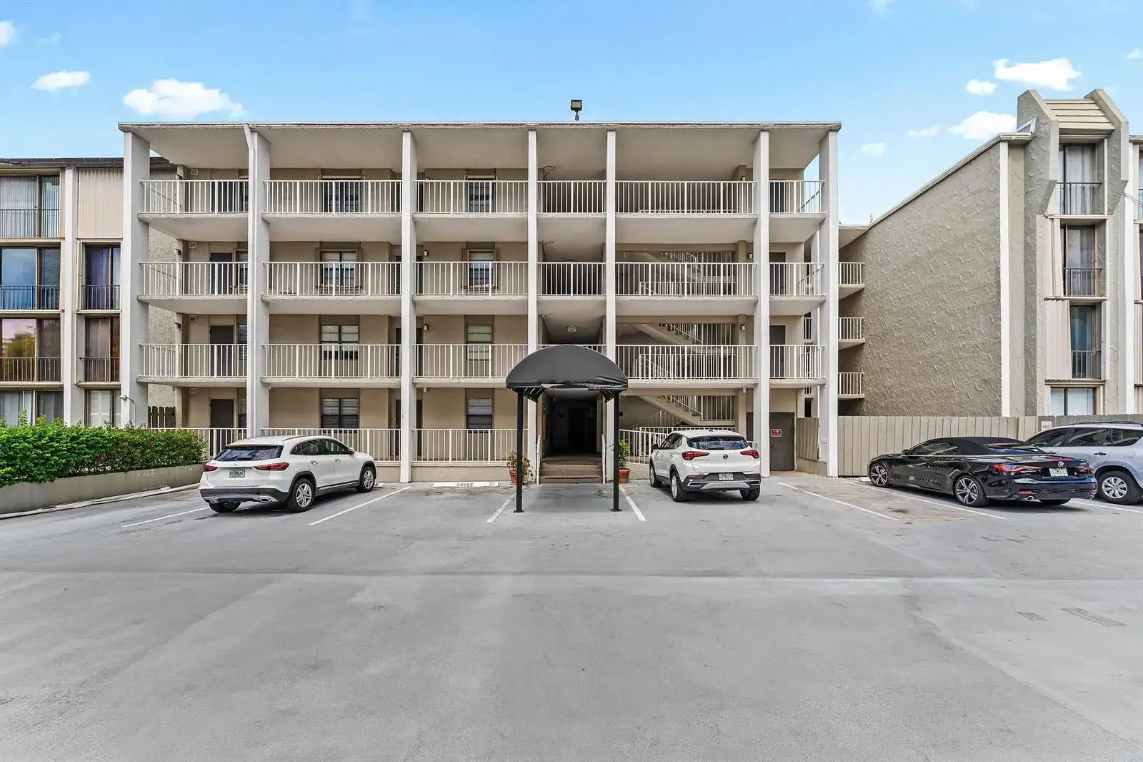 501 SW 11th Place # 412, Boca Raton FL 33432