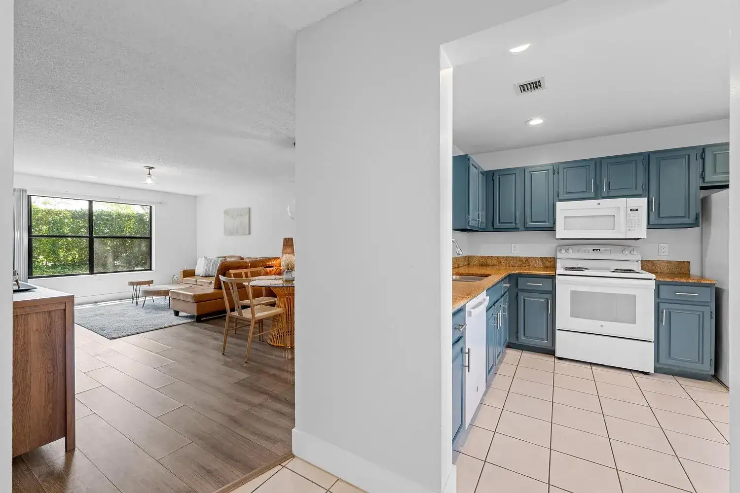 12999 ODESSA Trail # 10, Wellington FL 33414 photo 5