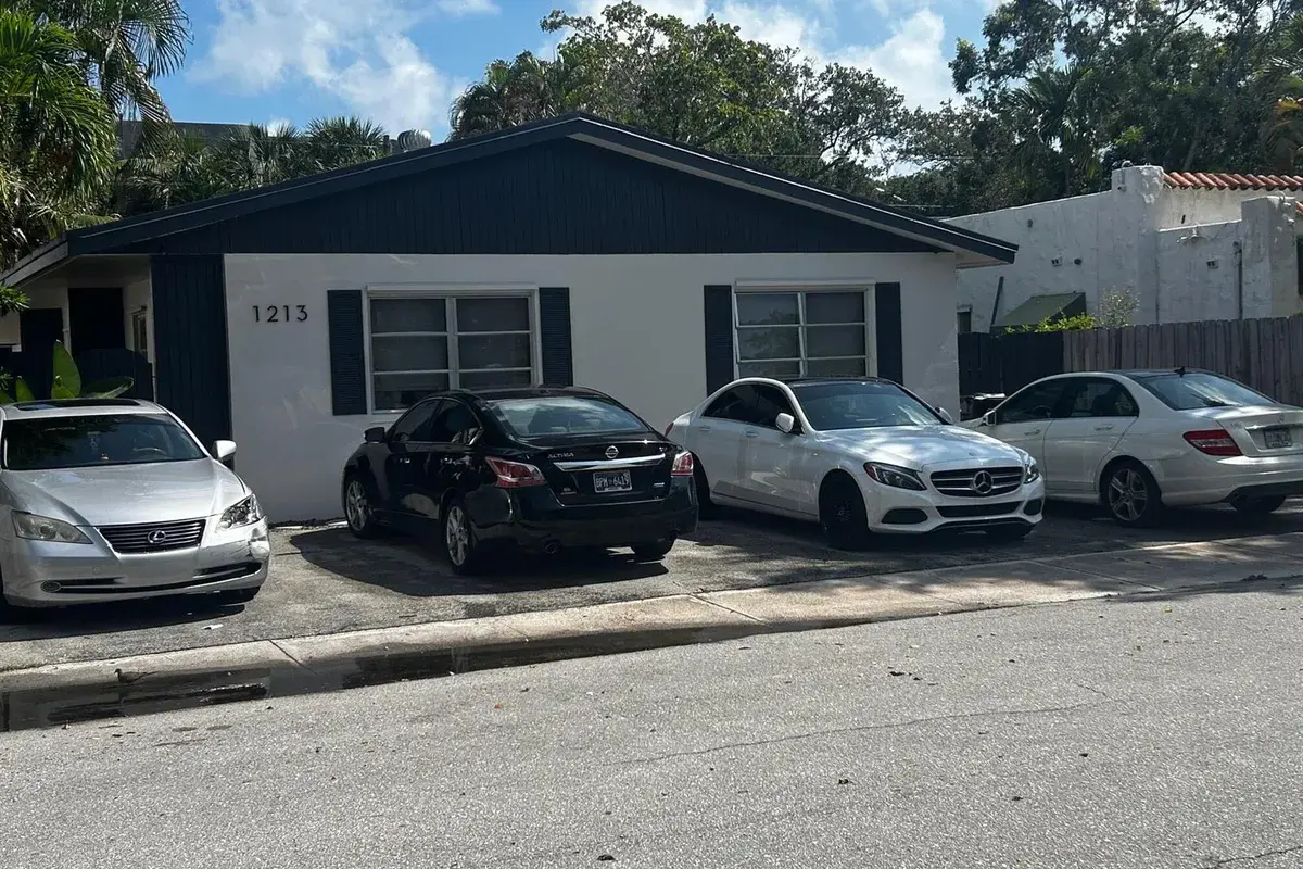 1213 SE 1ST Street # 4, Fort Lauderdale FL 33301