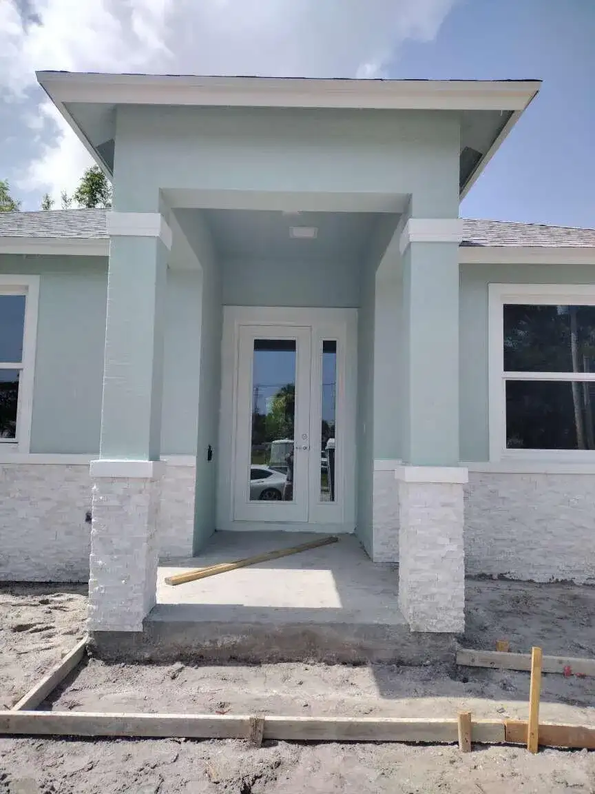 662 NE WAVERLY Terrace, Jensen Beach FL 34957 photo 3