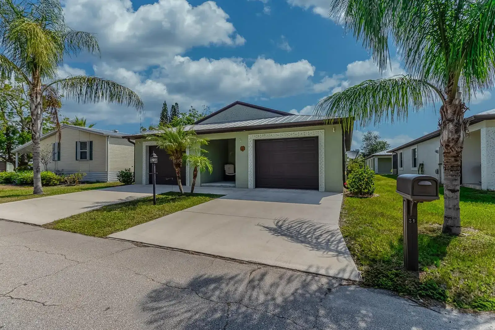29 Mediterranean Boulevard W, Port St. Lucie FL 34952 photo 2