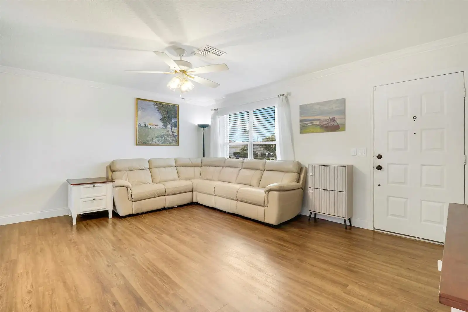 104 BANYAN Circle, Jupiter FL 33458 photo 5