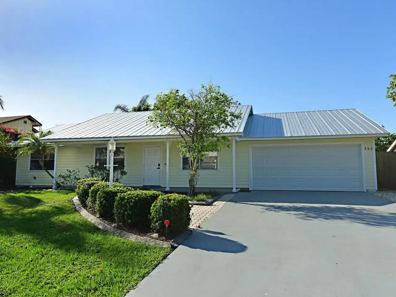 598 NE Maranta Terrado NE, Jensen Beach FL 34957