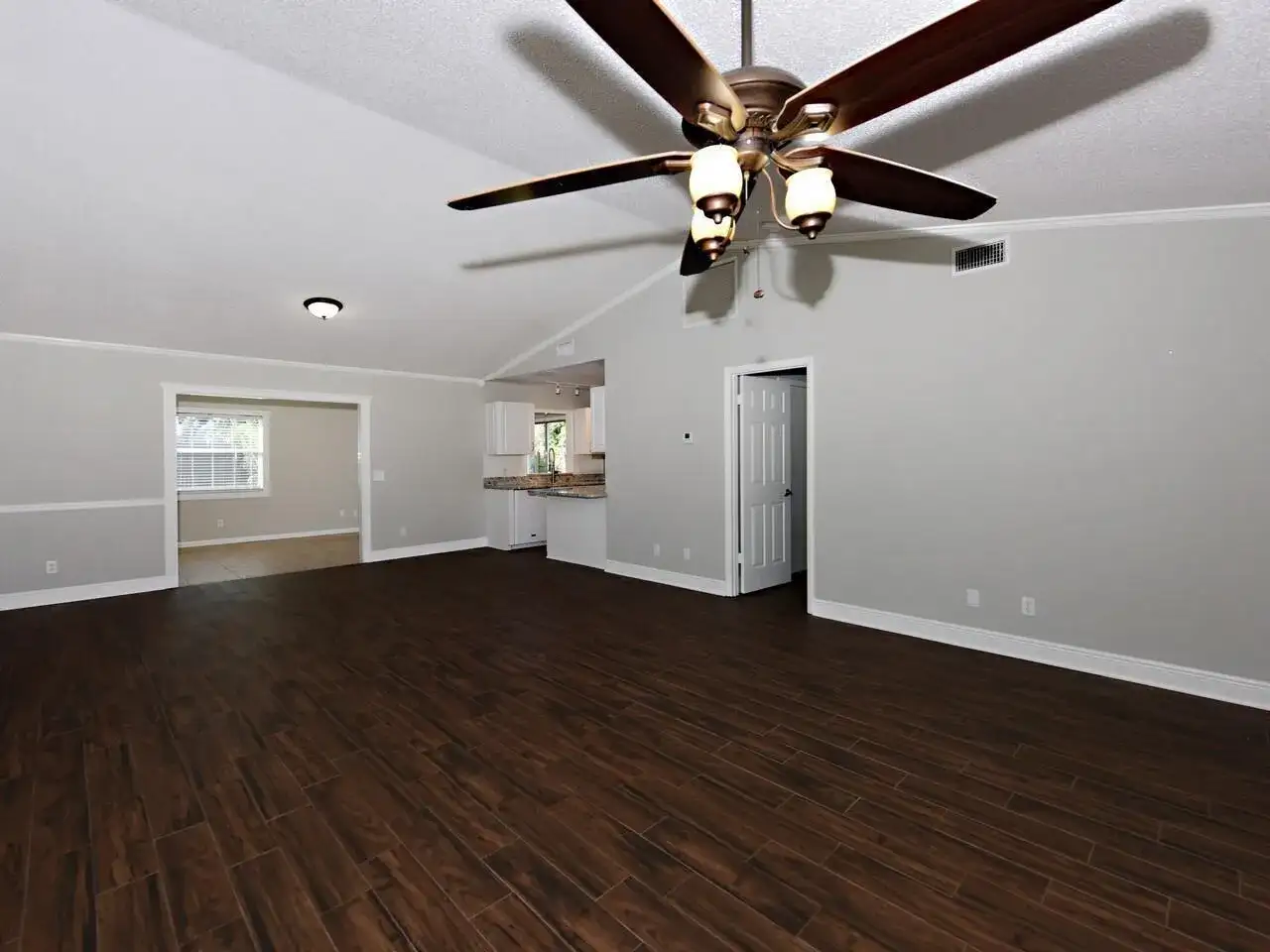 598 NE Maranta Terrado NE, Jensen Beach FL 34957 photo 3