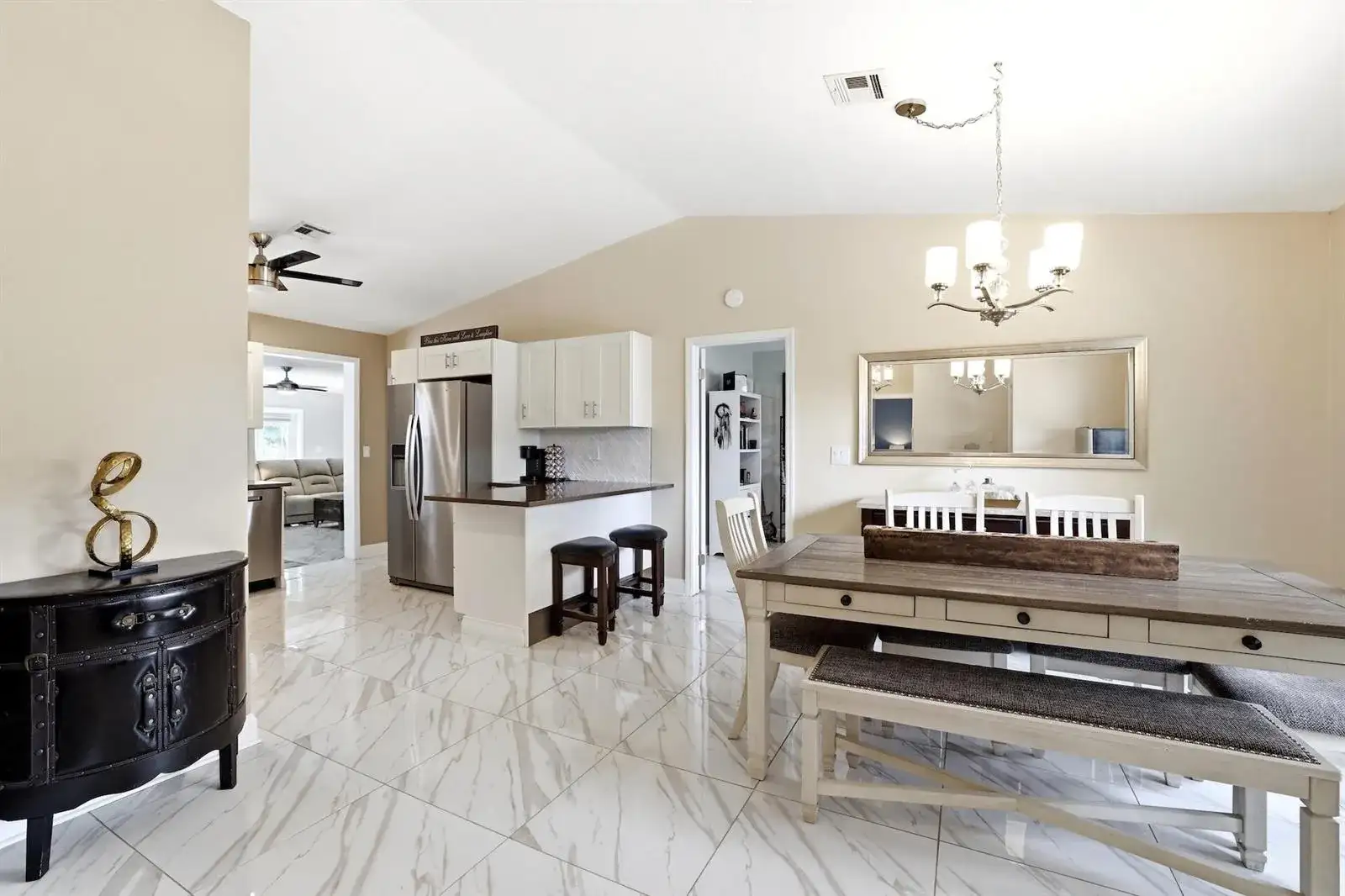 5196 Greenwood Drive, Delray Beach FL 33484 photo 5