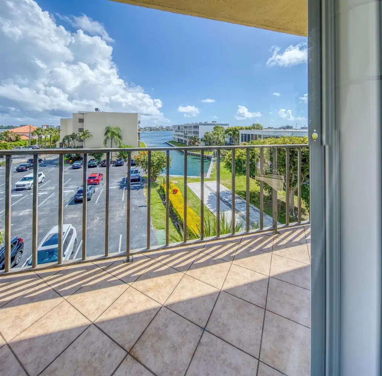 890 N FEDERAL Highway # 412, Lantana FL 33462 photo 4