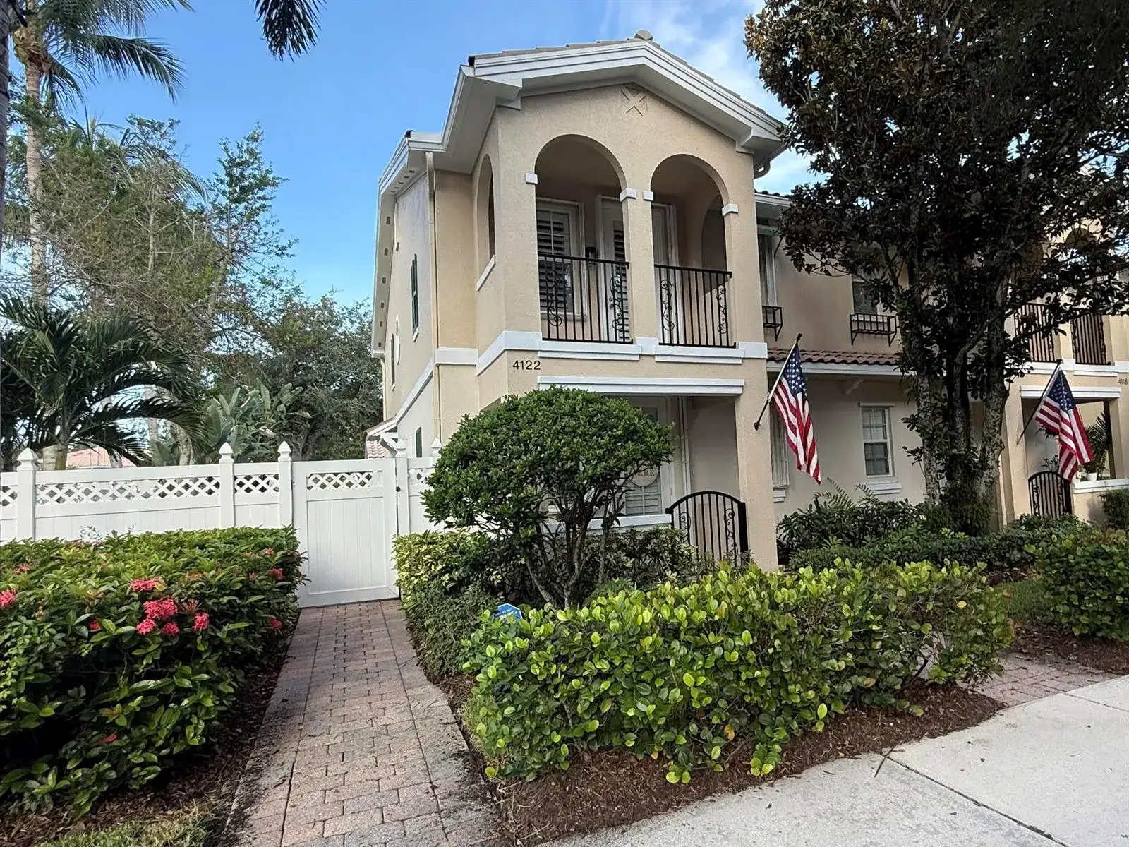 4122 Parkside Drive, Jupiter FL 33458 photo 2