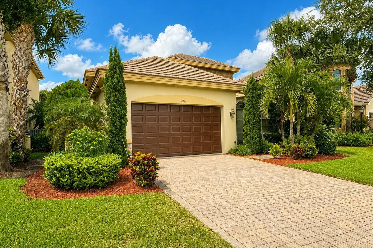 10341 Medicis Place, Wellington FL 33449