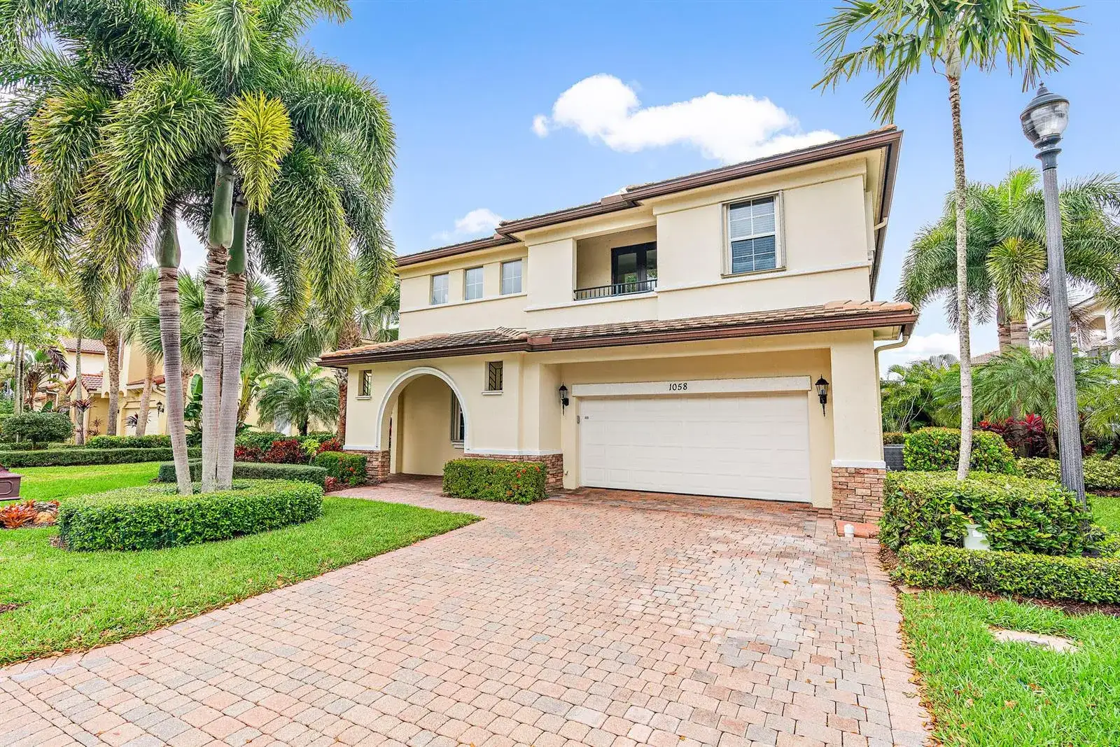 1058 Vintner Boulevard, Palm Beach Gardens FL 33410 photo 3