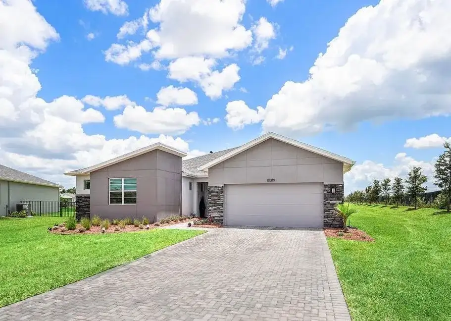 10319 SW Adelaide Terrace, Port St. Lucie FL 34987 photo 2