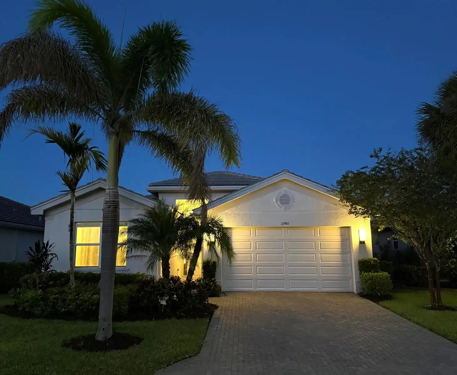 11941 SW JASPER LAKE Way, Port St. Lucie FL 34987 photo 2