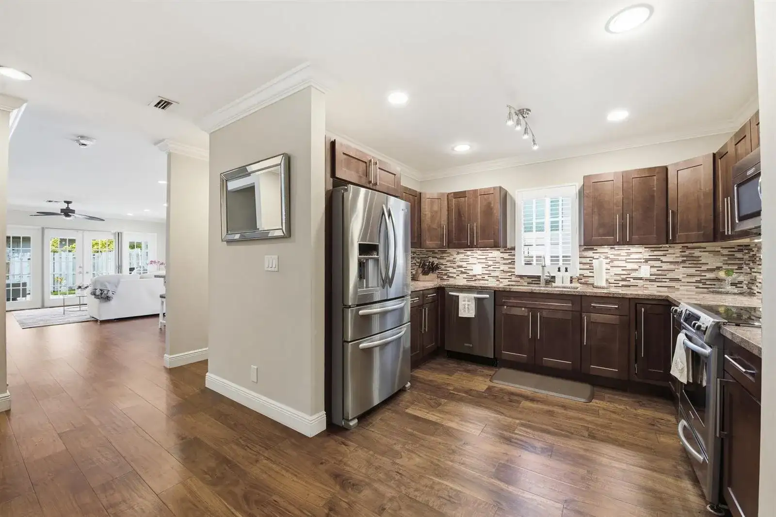 917 NE 3RD Street # 9, Fort Lauderdale FL 33301 photo 4