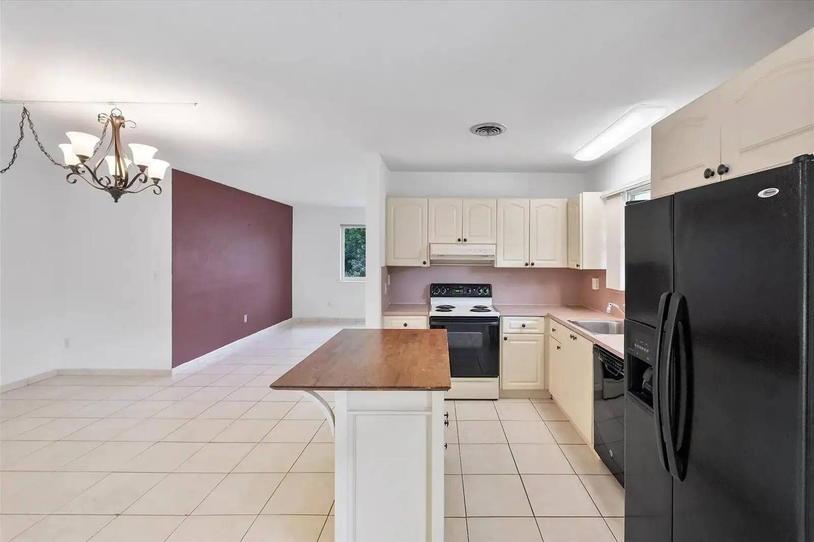 13988 Lake Lure Court, Miami Lakes FL 33014 photo 5