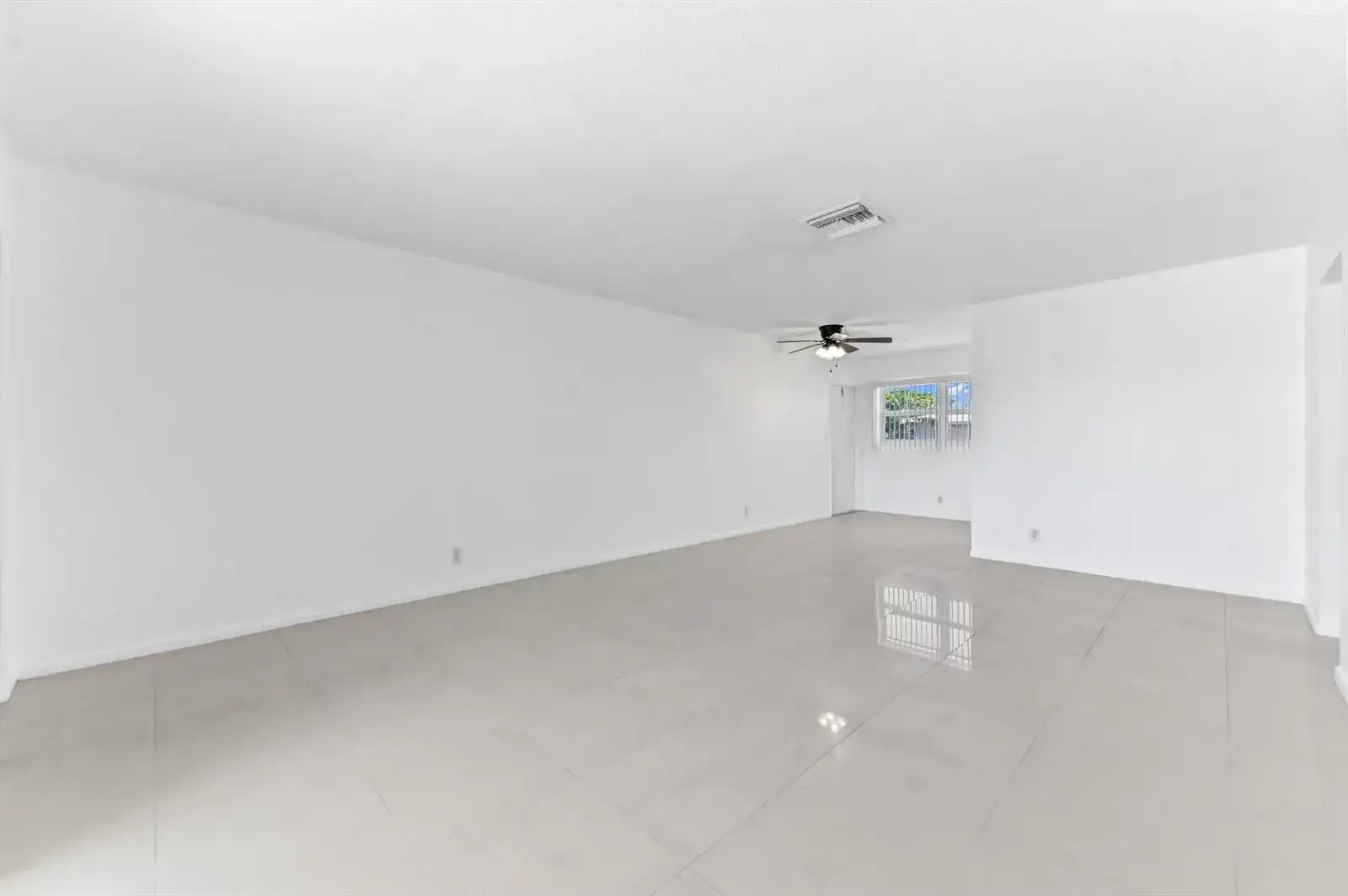 2755 NE 28th Avenue # 1, Lighthouse Point FL 33064 photo 5