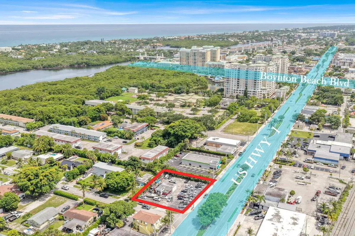 724 N FEDERAL Highway, Boynton Beach FL 33435