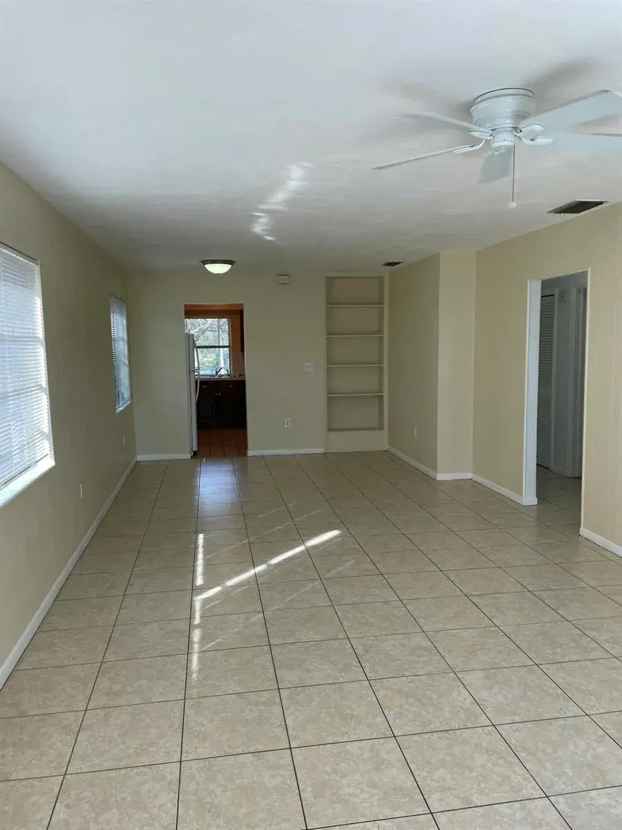 199 SW 15th Street # 3, Boca Raton FL 33432