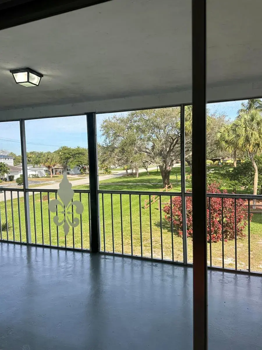 199 SW 15th Street # 3, Boca Raton FL 33432