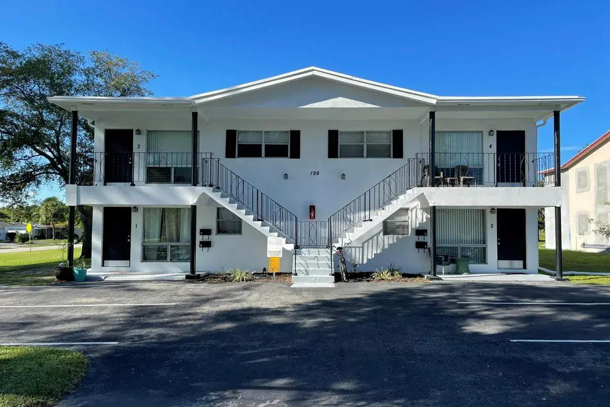 199 SW 15th Street # 3, Boca Raton FL 33432