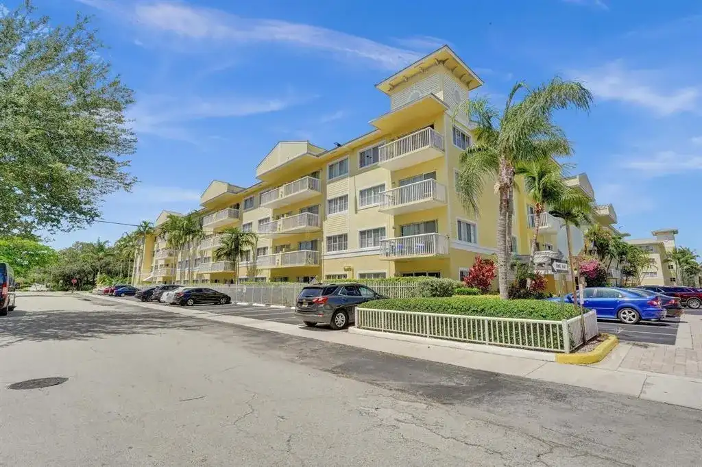 151 NE 16TH Avenue # 374, Fort Lauderdale FL 33301 photo 3