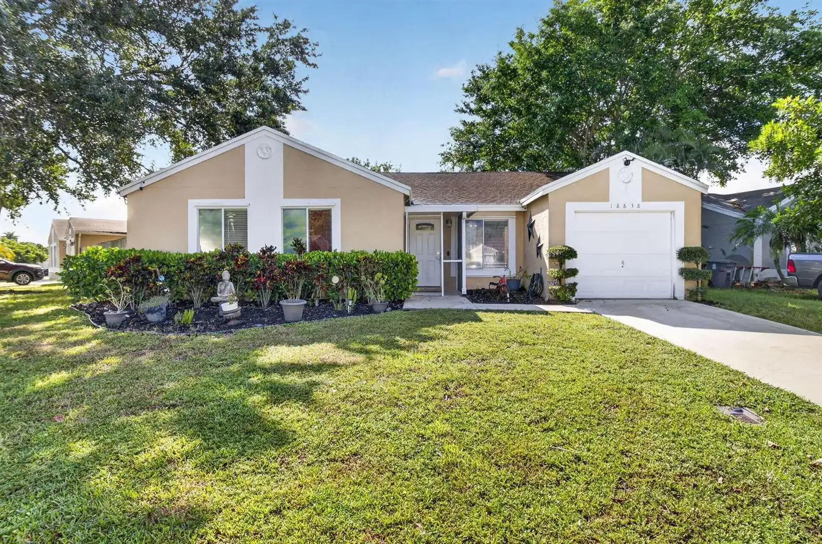 18838 Cloud Lake Circle, Boca Raton FL 33496