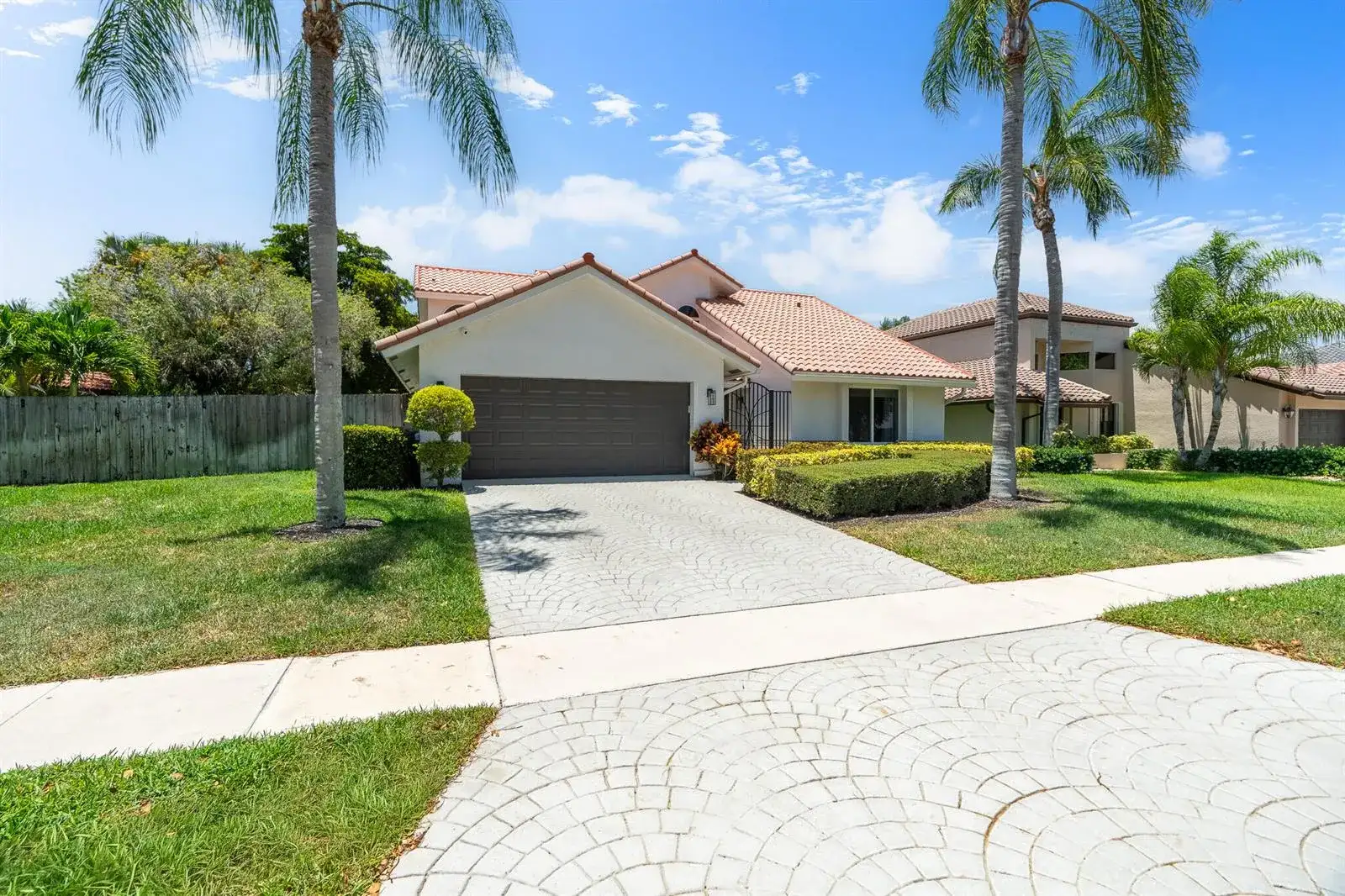 23173 L'Ermitage Circle, Boca Raton FL 33433 photo 3