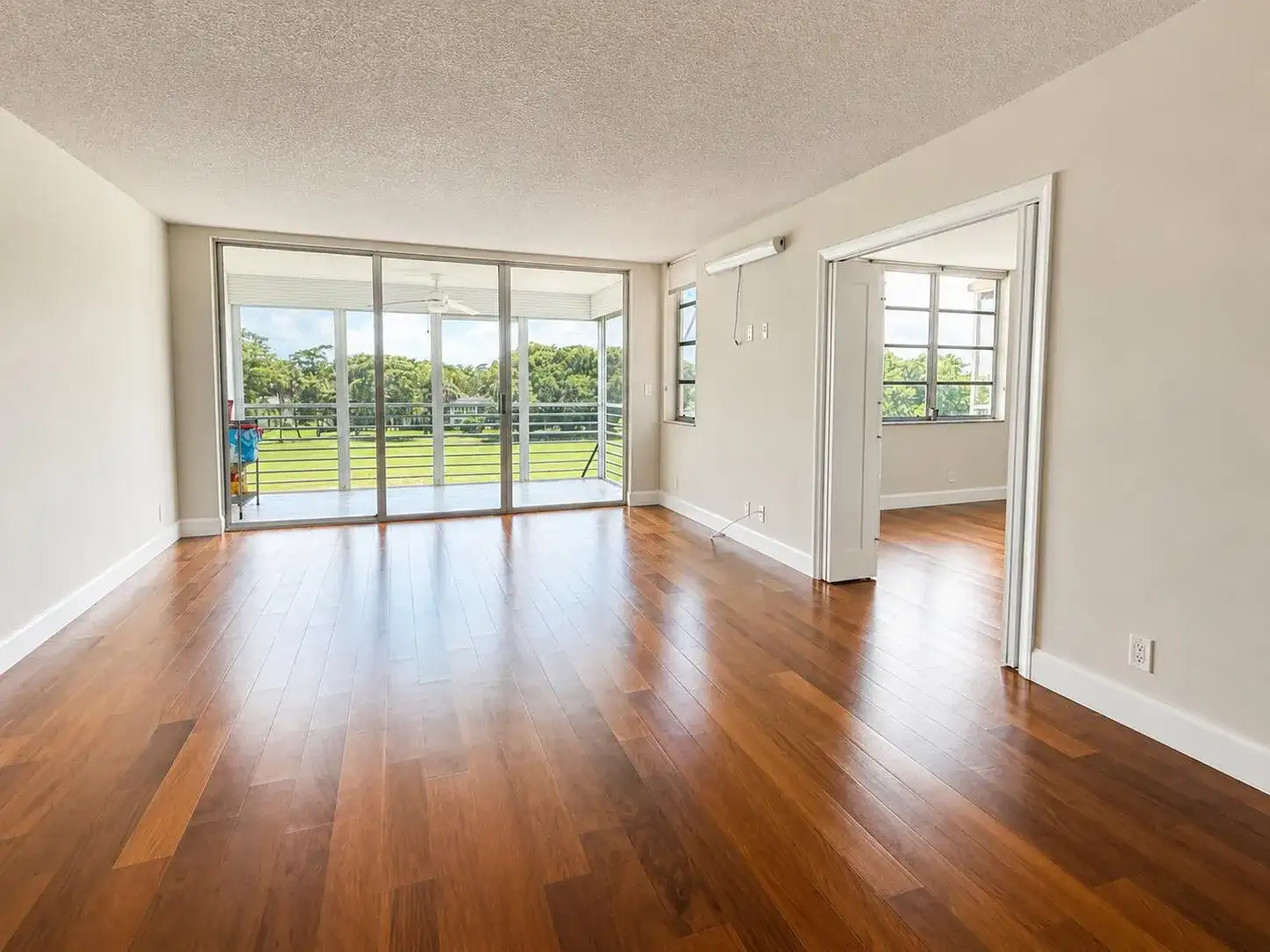 4030 W PALM AIRE Drive # 402, Pompano Beach FL 33069 photo 2