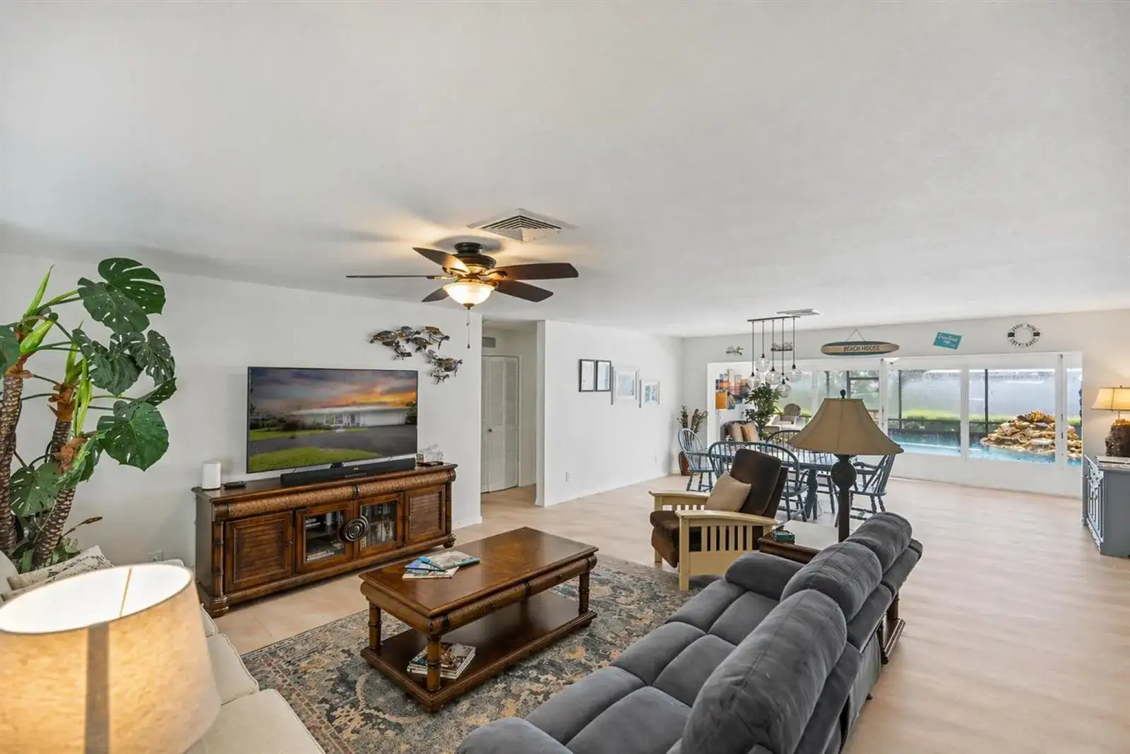 2066 5TH Court SE, Vero Beach FL 32962 photo 3