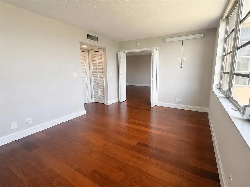 4030 W PALM AIRE Drive # 402, Pompano Beach FL 33069 photo 4