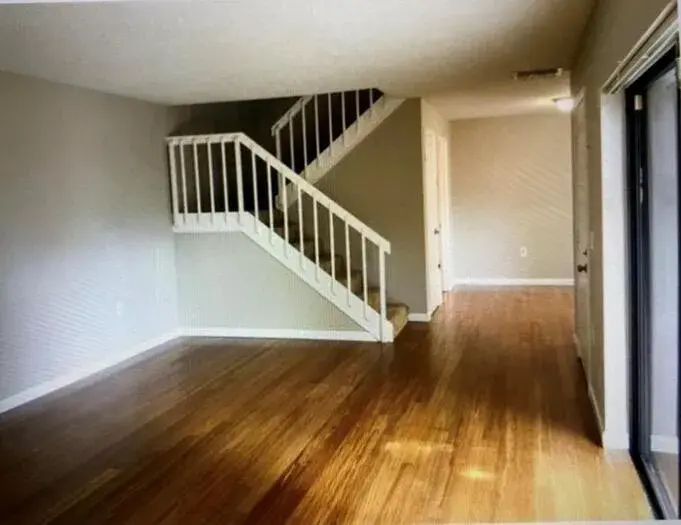 1700 Embassy Drive # 105, West Palm Beach FL 33401