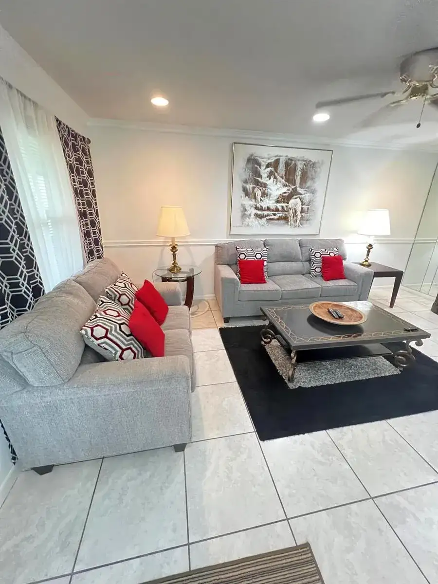 120 COVENTRY E # 120, West Palm Beach FL 33417 photo 2