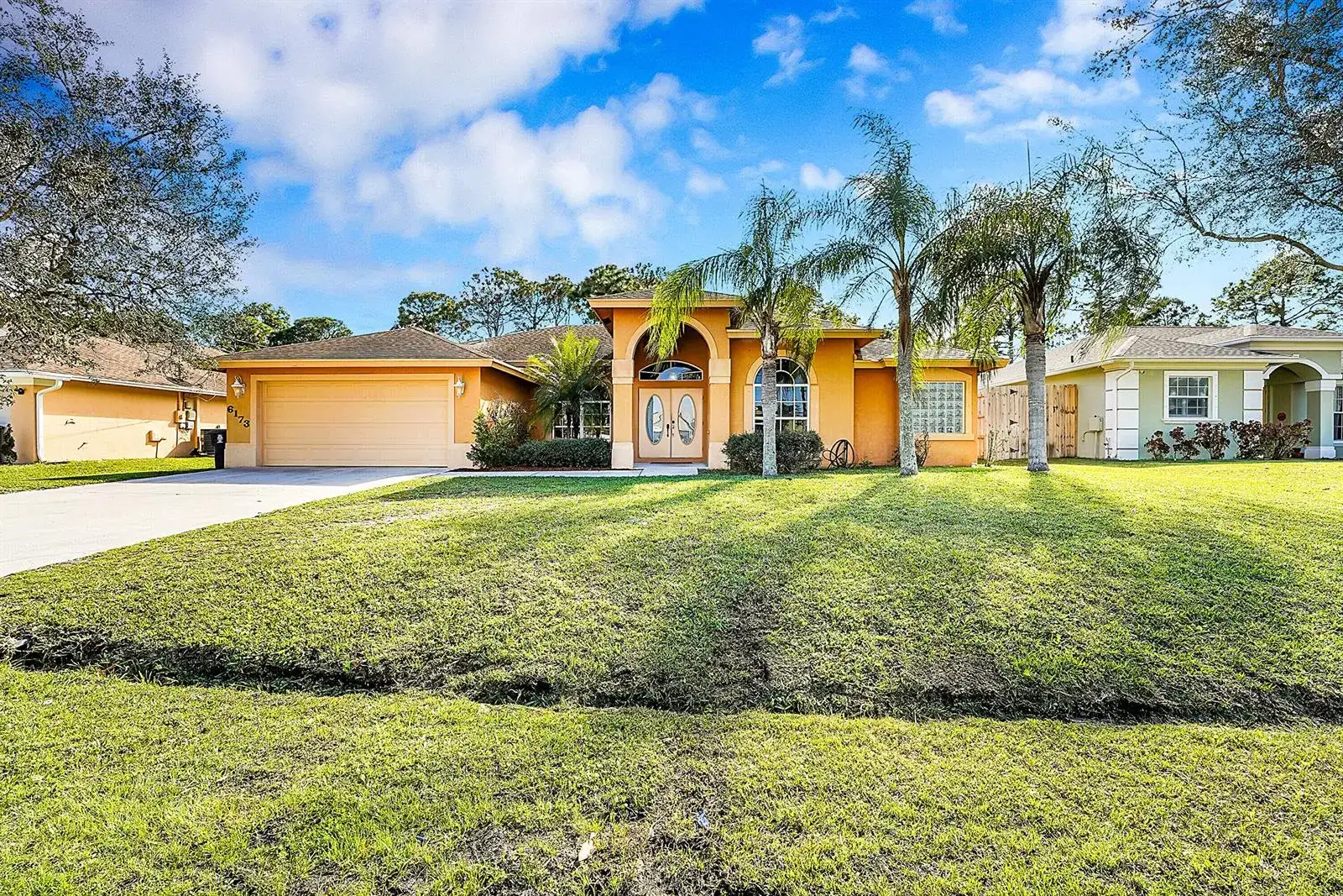 6173 NW East Deville Circle, Port St. Lucie FL 34986 photo 2