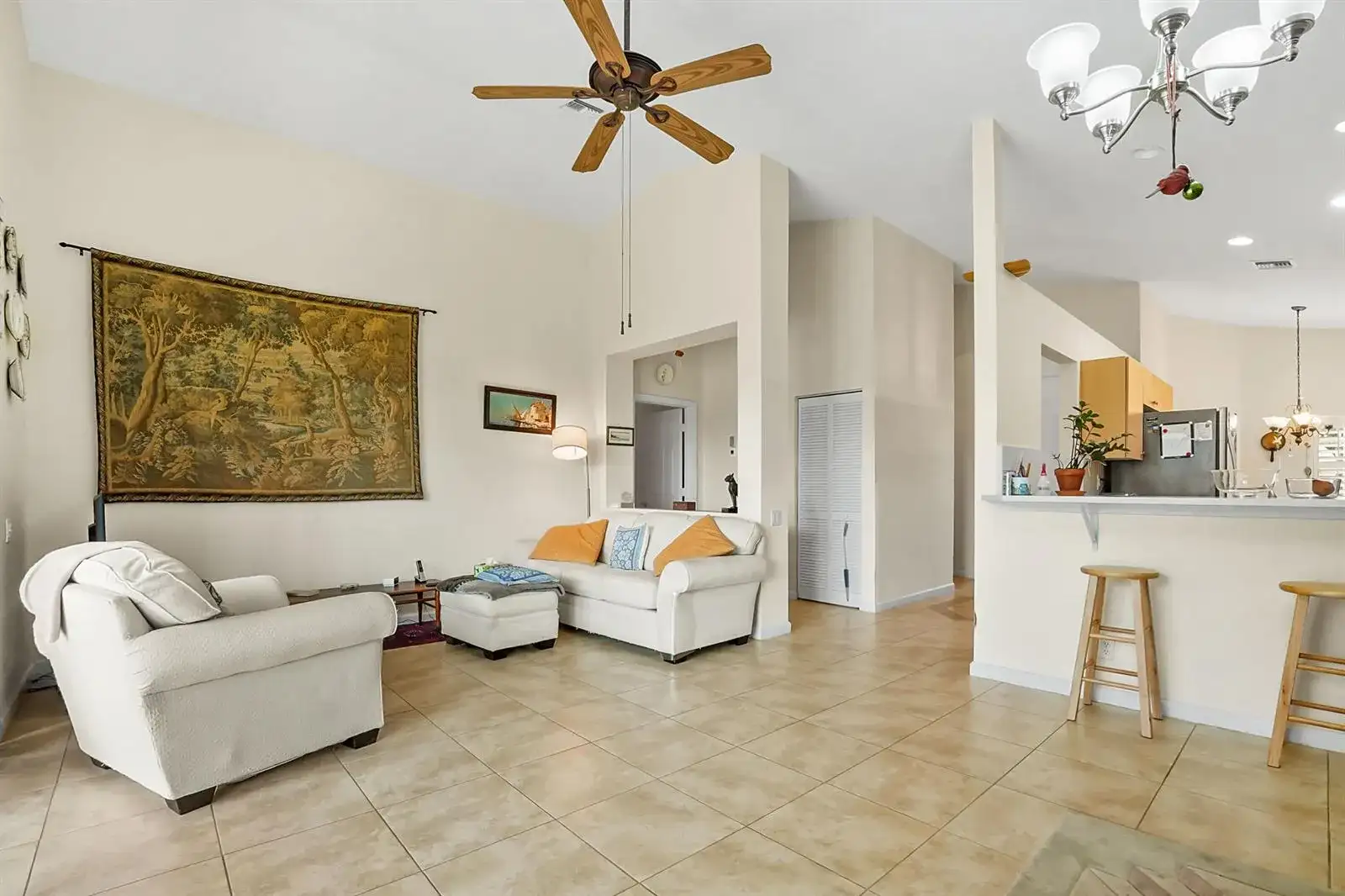 390 NW Breezy Point Loop, Port St. Lucie FL 34986 photo 5