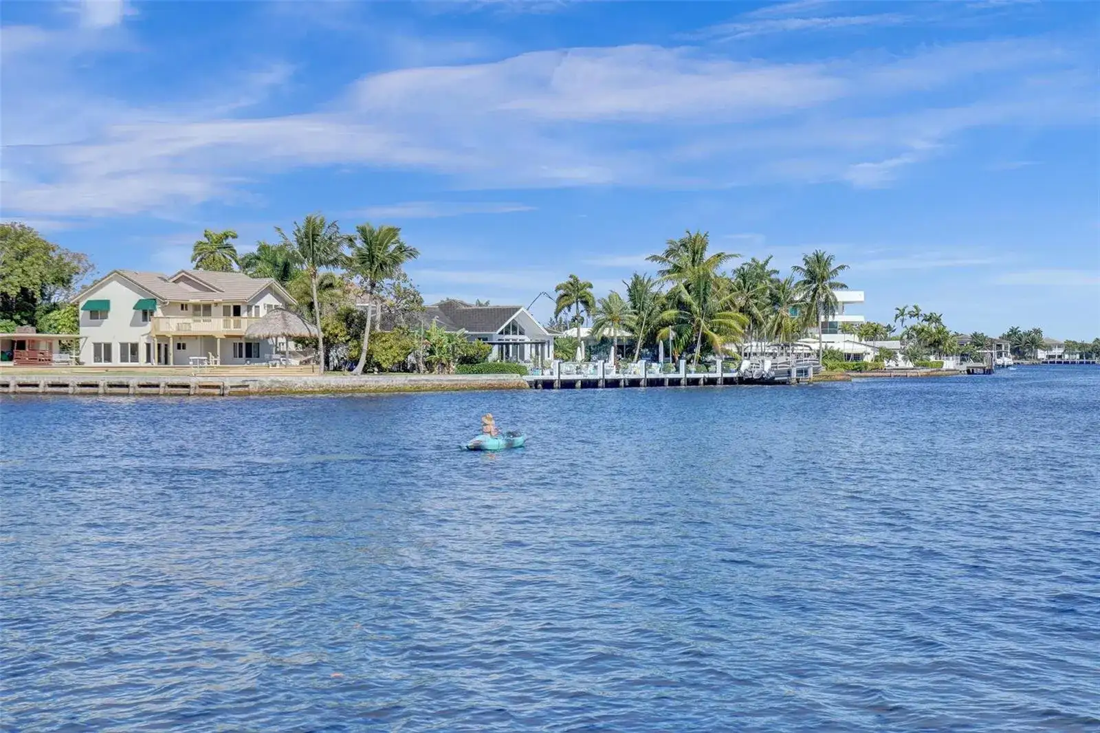 1325 MIDDLE RIVER Drive, Fort Lauderdale FL 33304 photo 4
