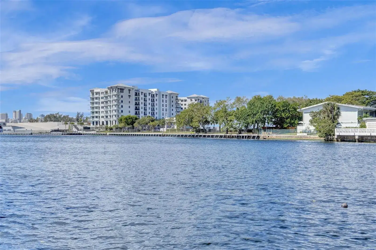 1325 MIDDLE RIVER Drive, Fort Lauderdale FL 33304 photo 5