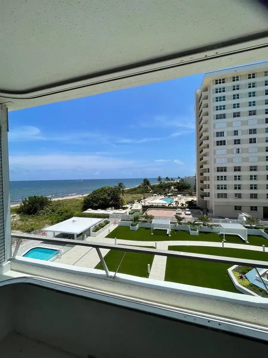 1850 S OCEAN Boulevard # 509, Lauderdale By The Sea FL 33062 photo 2