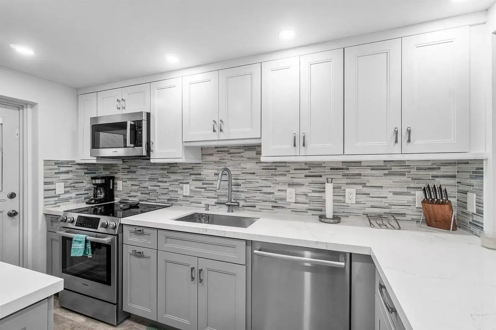 4502 N FEDERAL Highway # 167H, Lighthouse Point FL 33064