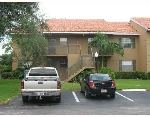 729 NW 103RD Terrace # 201, Pembroke Pines FL 33026