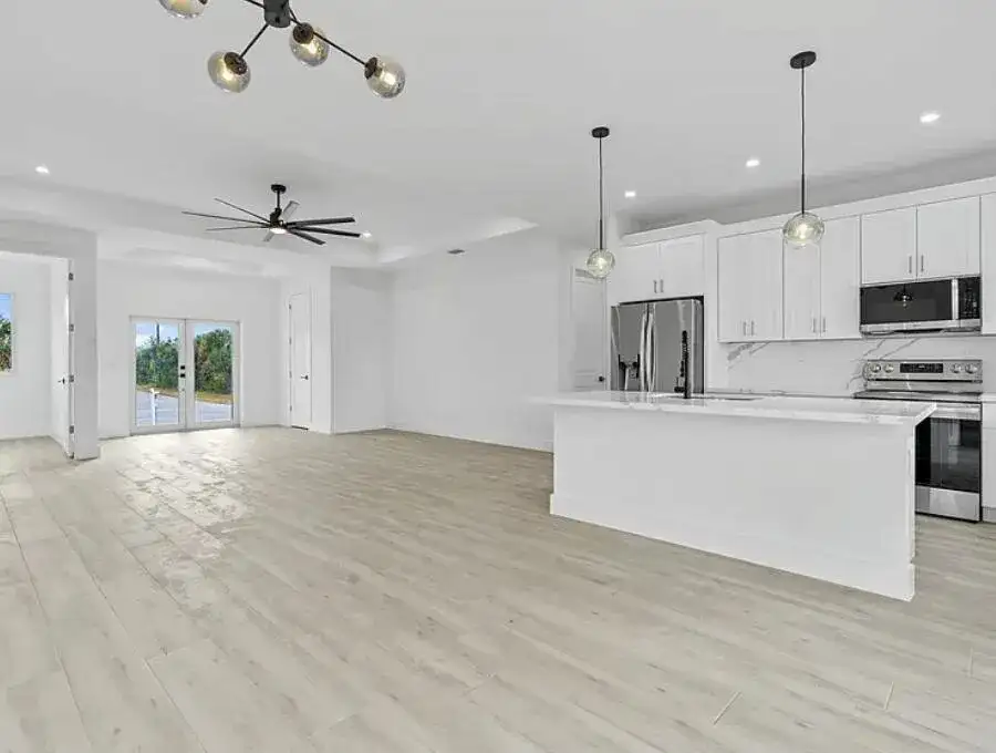 13438 Mcintosh Avenue, Port Charlotte FL 33981 photo 3