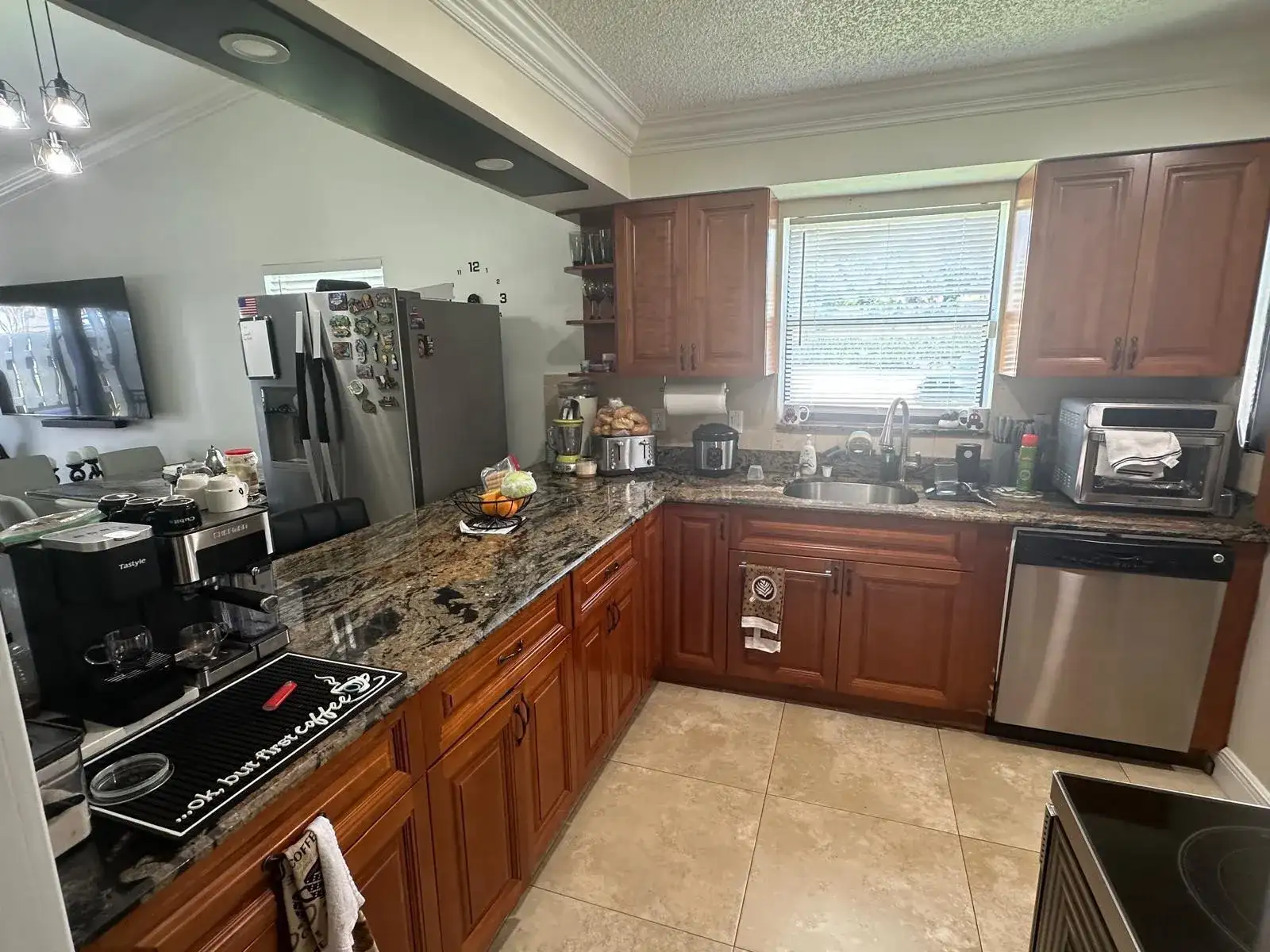 3801 INLET Circle, FL 33463 photo 4