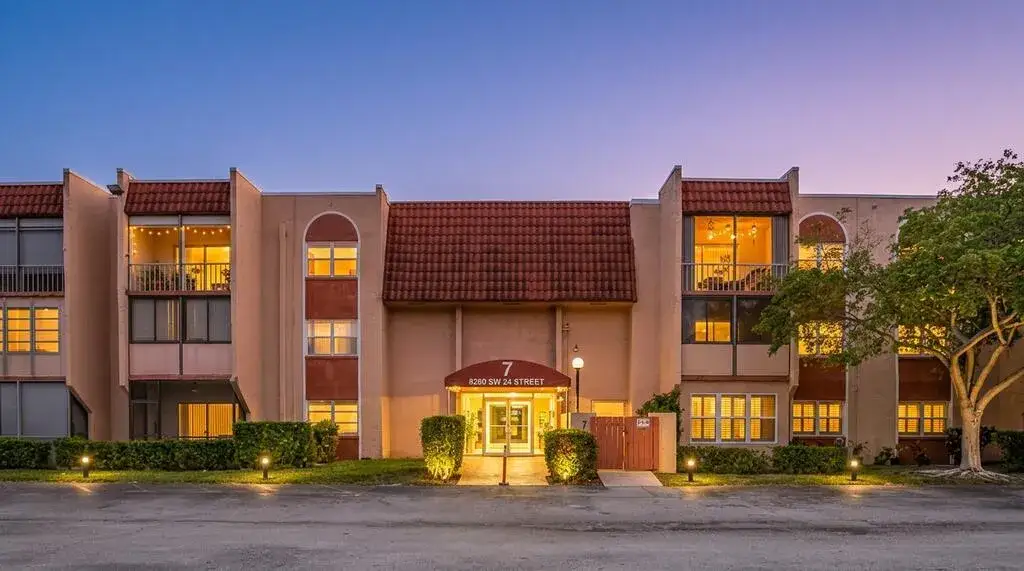 8280 SW 24TH Street # 7210, North Lauderdale FL 33068