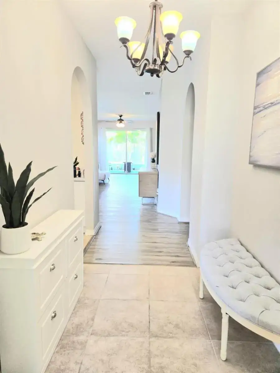 9658 SW Lindale Trace Boulevard, Port St. Lucie FL 34987 photo 2