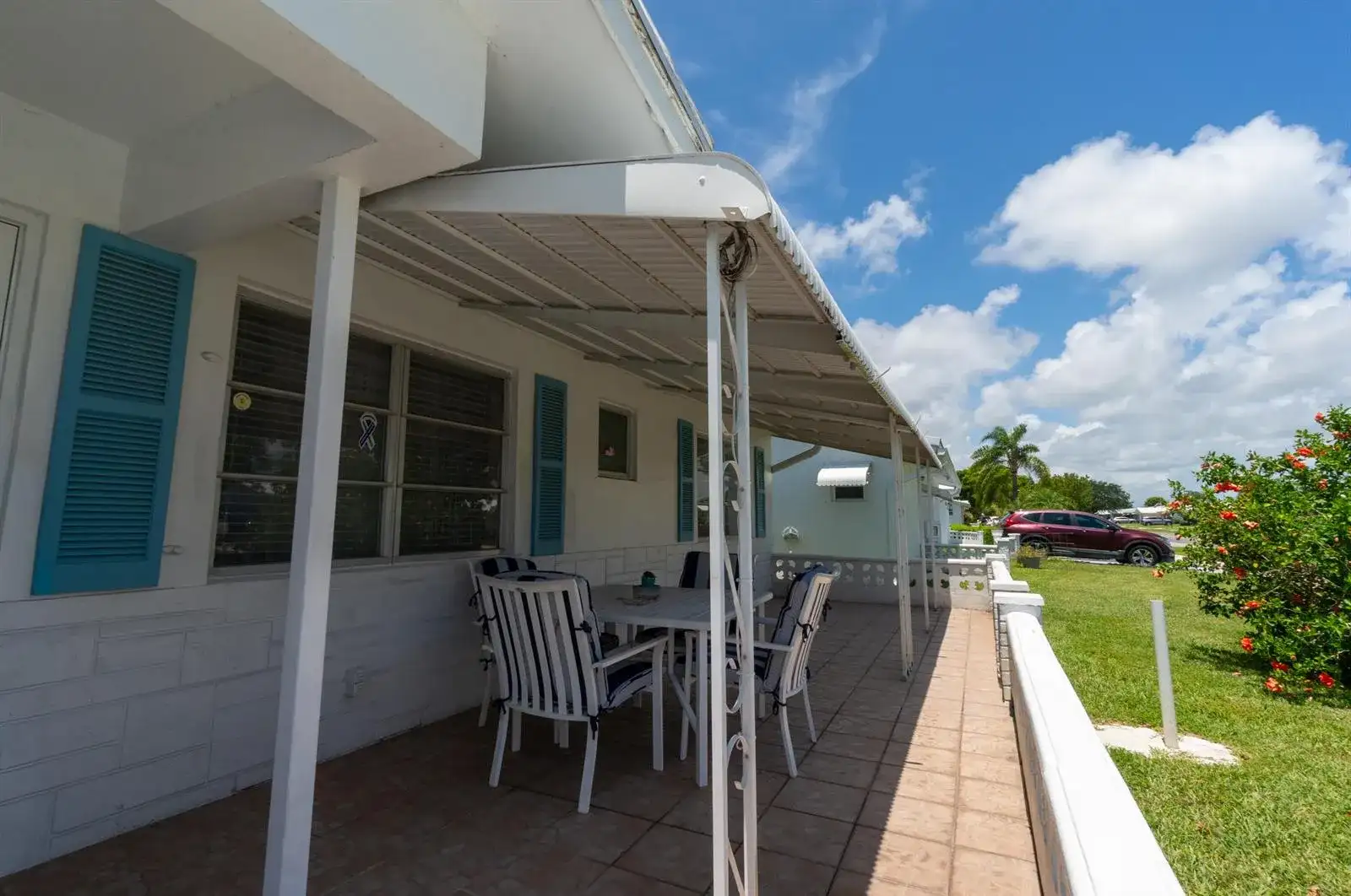 715 SW 18TH Street, Boynton Beach FL 33426 photo 2