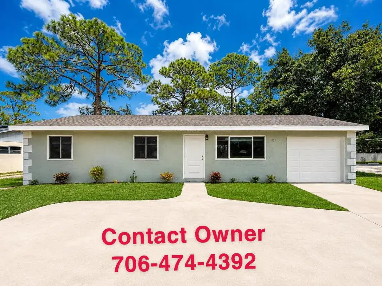 641 SE Port Saint Lucie Boulevard, Port St. Lucie FL 34984
